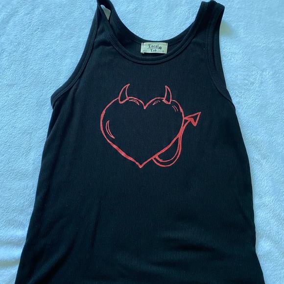 Black tank topNEVER WORN with heart and devil horn - Picture 2 of 4
